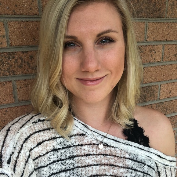 Meet your Posher, Morgan - Picture 1 of 5